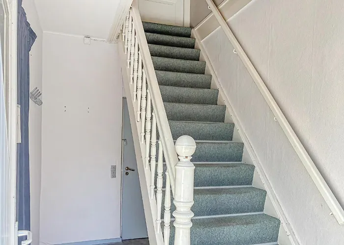 Cozy In With Wifi Hojer